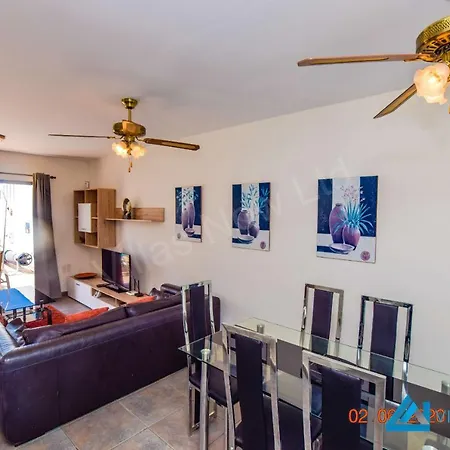 Ruby Lucas Villa Playa Blanca (Lanzarote)